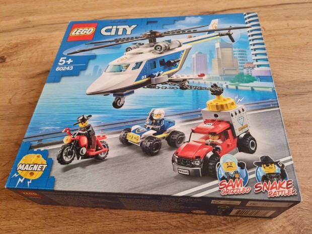 Lego kszlet city 60243 bontatlan