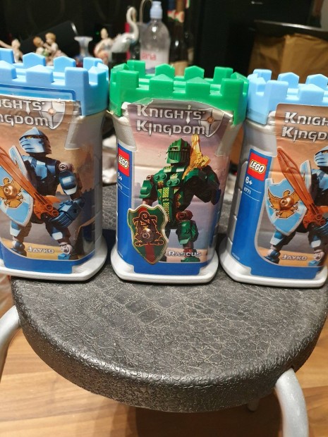 Lego knights kingdom 2004