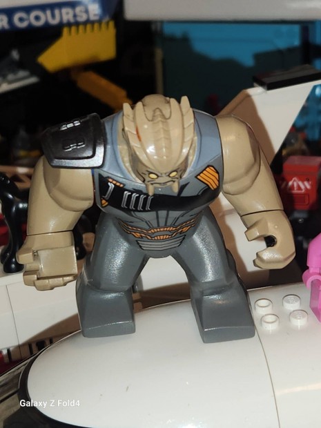 Lego marvel Cull figura 