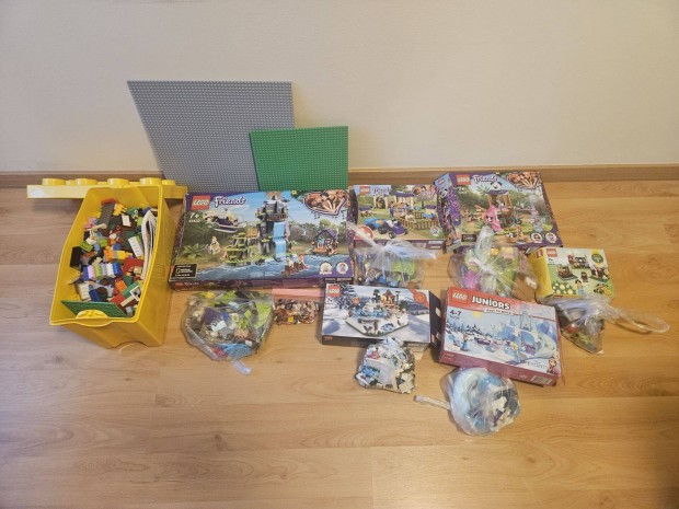 Lego megkímélt, szettek és ömlesztett +2 alaplap