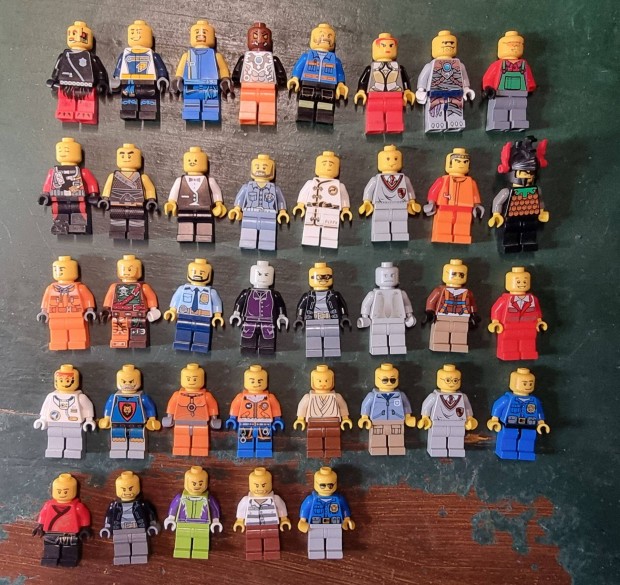 Lego minifigura gyjtemny