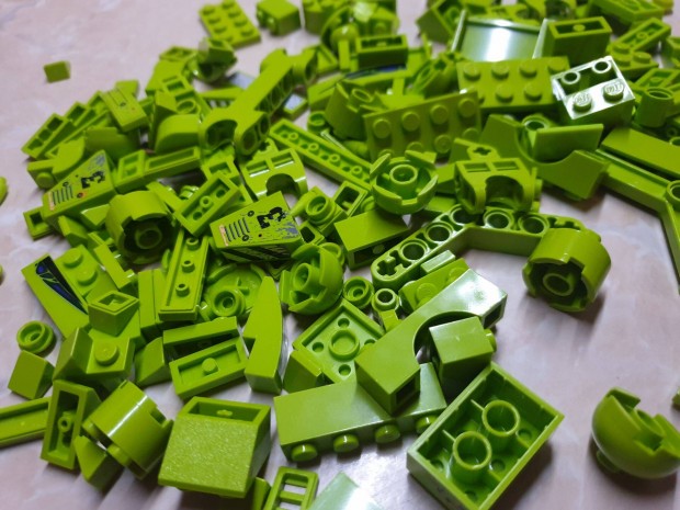 Lego neonzld 150+db