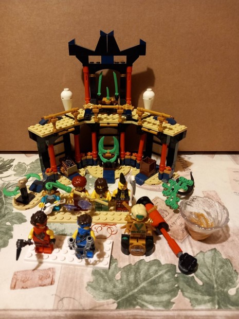 Lego ninjago az elemek bajnoksga 71735