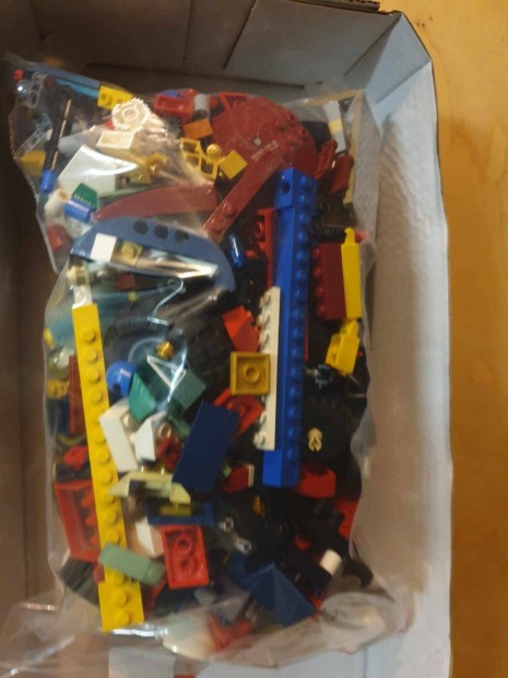 Lego mlesztve elad
