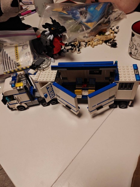 Lego police kamion mobilegysg 