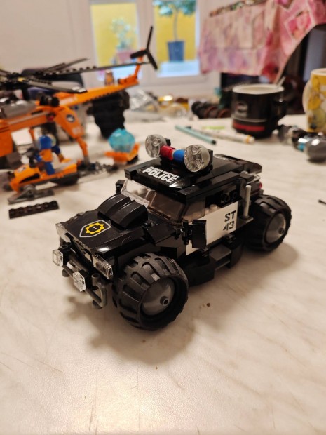 Lego rendraut 70808 