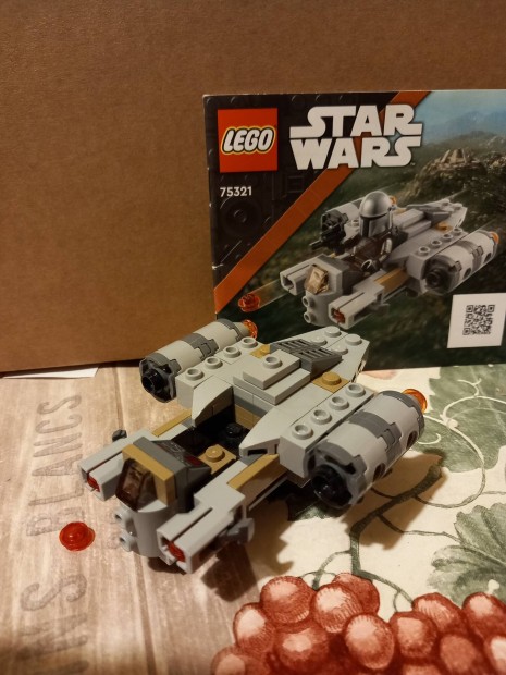 Lego star wars 75321 Razor Crest Microfighter