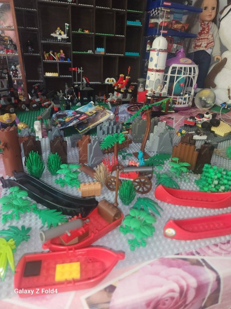 Lego szikla hegy ingyen postval  