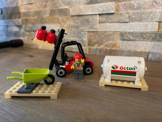 Lego targonca Lego targonca Lego targonca + 3 raklap