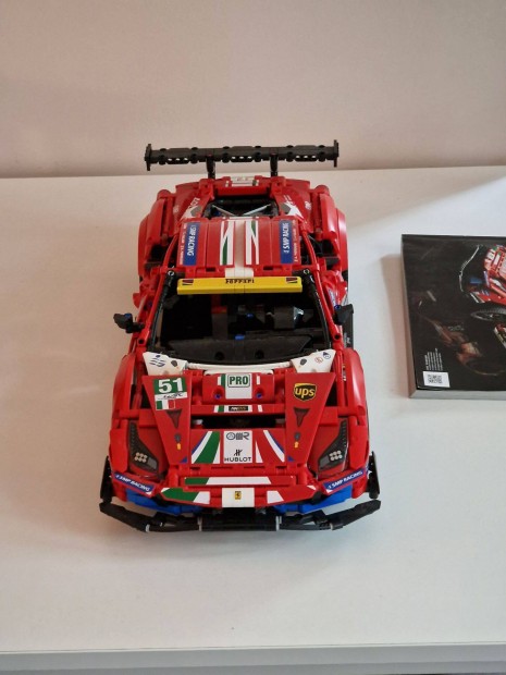 Lego technic Ferrari hinyos