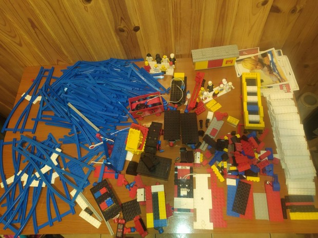 Lego vasti csomag