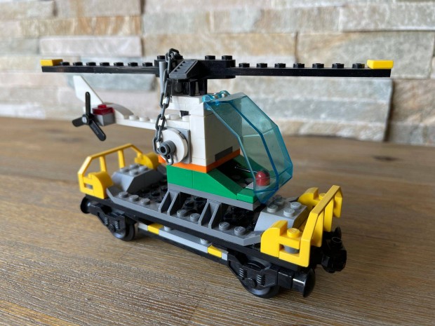 Lego vasuti helikopterszallito vagon Lego vonat vasut vagon