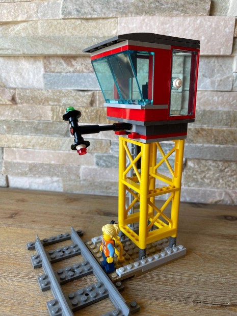 Lego vasuti vonat iranyitotorony Lego vonat vasut iranyitotorony