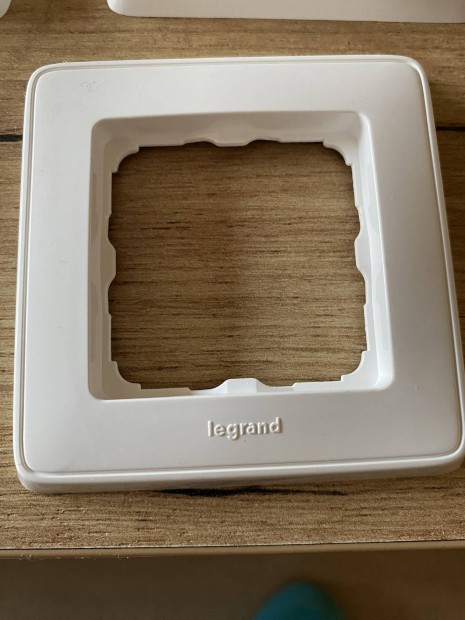 Legrand Cariva keret 