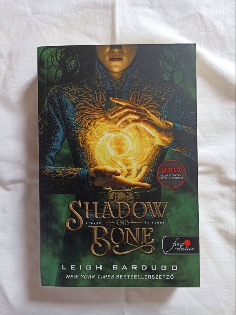 Leigh Bardugo: rnyk s csont 