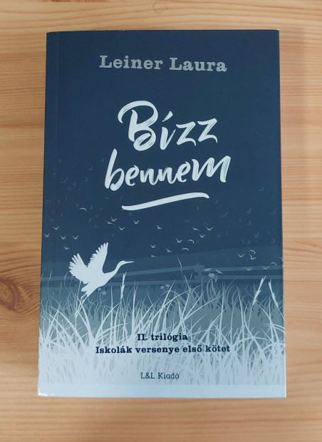 Leiner Laura: Bzz Bennem