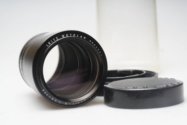 Leitz Elmarit R 2.8 135 mm objektív Leica R véggel.