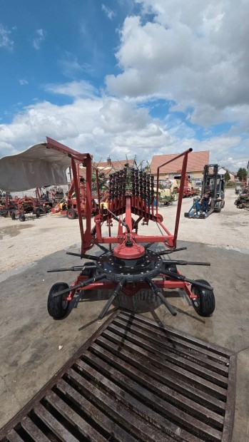 Lely Hybiscus 425 Tandem Rendsodró