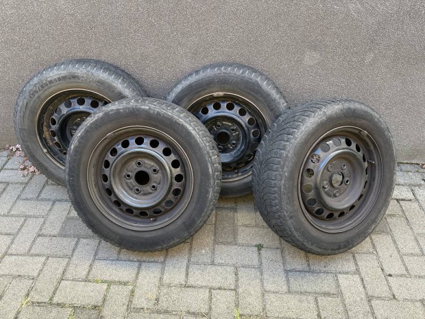 Lemez felni 195/65 R15