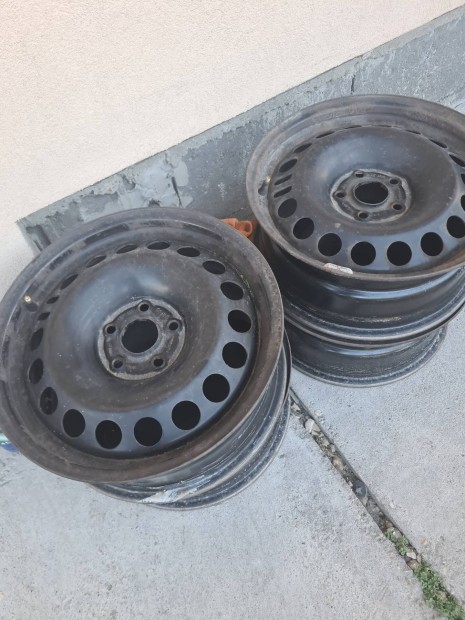 Lemez felni 5x105 elad 