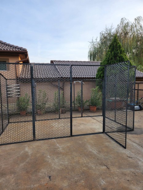 Lemez kutya kennel (4*2m)