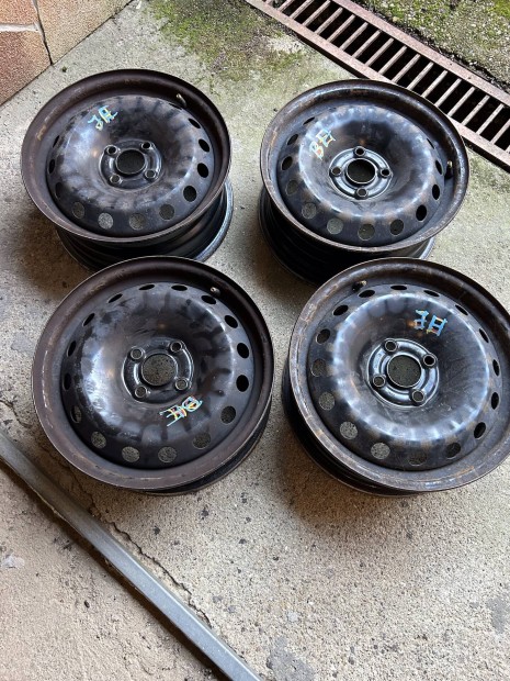 Lemezfelni 15"ET43(51763241)-4db