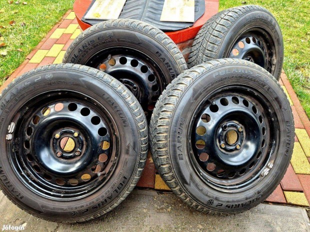 Lemezfelni 4 db R15 + t�ligumi elad�