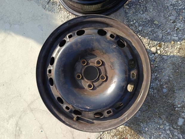 Lemezfelni 5x100 r15 1db eladó
