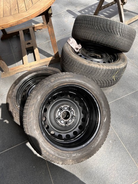 Lemezfelni 5x114.3 R16 Toyota Corolla, Auris stb