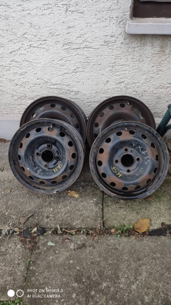 Lemezfelni R14"4x108 kioszts elad!