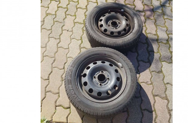 Lemezfelni, gyri Ford elad
