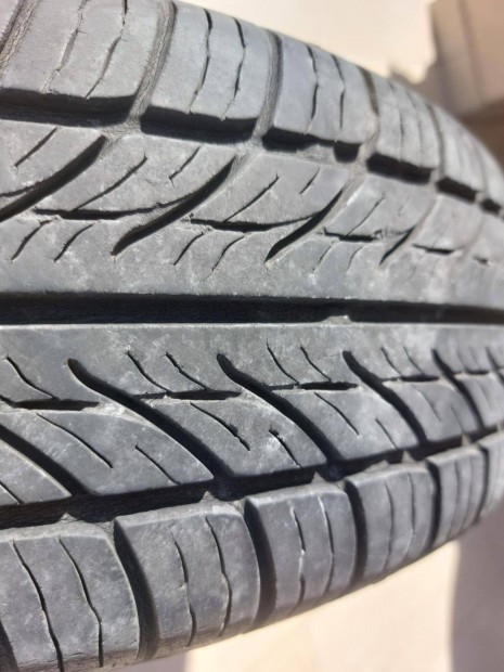 Lemezfelni nyrigumival 165/70 R13