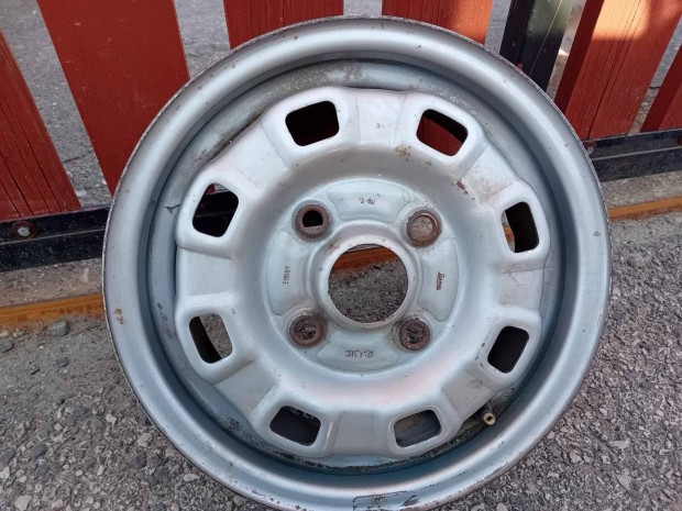 Lemezfelni r12 4x108