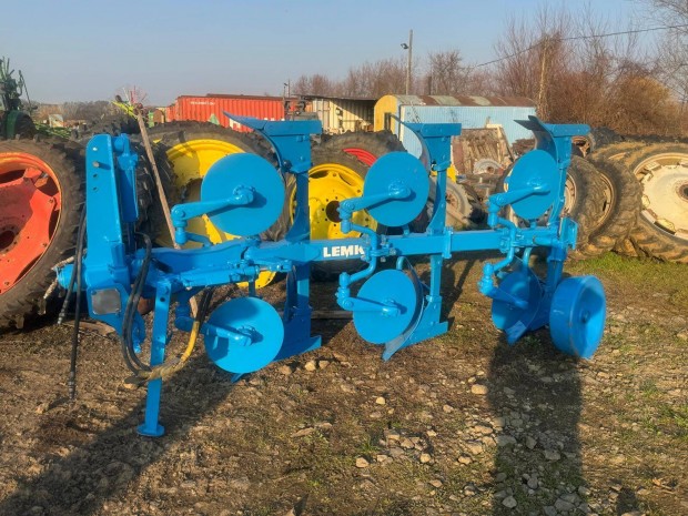 Lemken OPAL 110 , 3 Fejes (2+1) V�ltvaforgat� Eke �j Kop�alkatr�szek