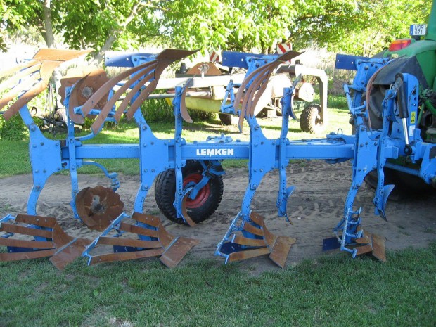 Lemken forgats eke