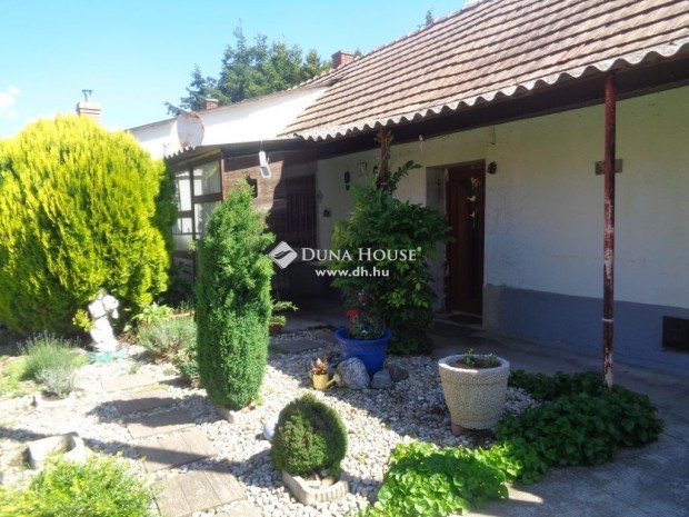 Lengyelt�tii elad� 85 nm-es h�z