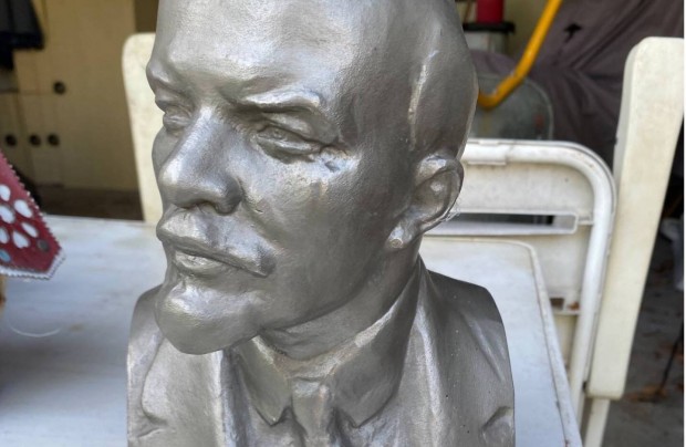 Lenin szobor dsz