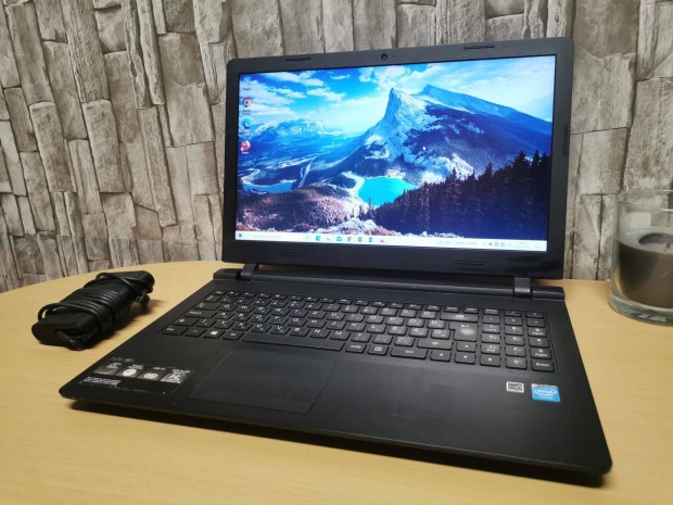 Lenovo 15.6" laptop / SSD/ Cd/Dvd olvas/ J akku/Office/ Garancia