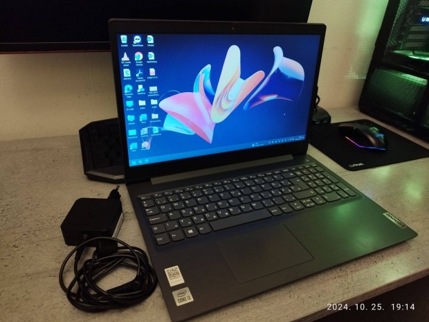 Lenovo 15,6" laptop /i3/ - j llapotban, garancival!