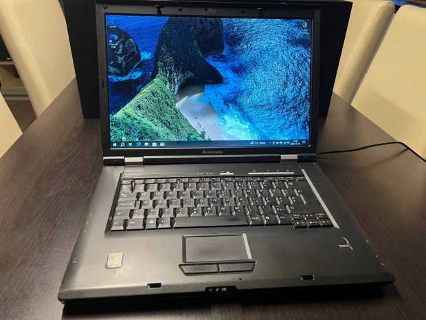 Lenovo 3000 N2000 elad