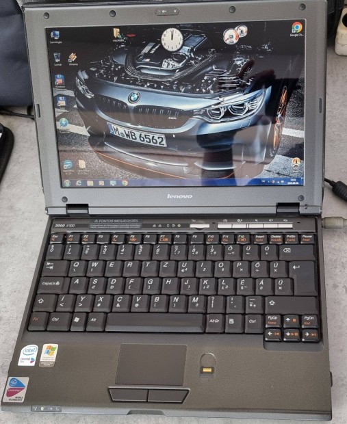 Lenovo 3000 V100 Notebook Laptop Elad