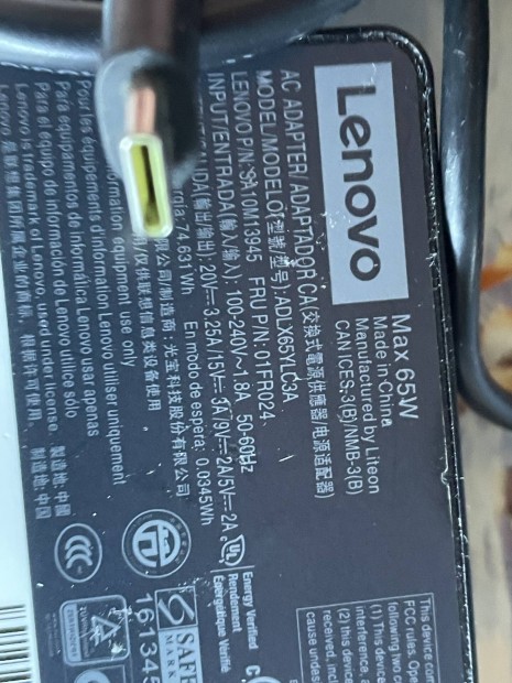 Lenovo 65W laptop adapter