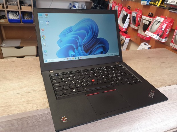 Lenovo A485 Ryzen 5 Fullhd IPS Radeon Vega Laptop T480
