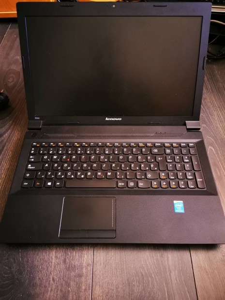 Lenovo B590 laptop 