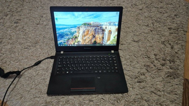 Lenovo E31-70 Notebook, Intel i5-5200U, 8GB Ram, 240GB Kingston SSD