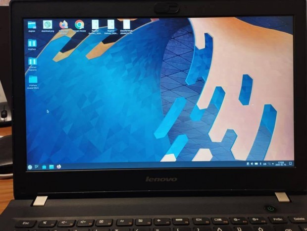 Lenovo E31-70 laptop elad