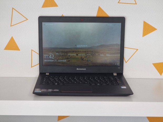 Lenovo E31-80 Intel Core i5, 5. generációs ultrabook SSD-vel / laptop