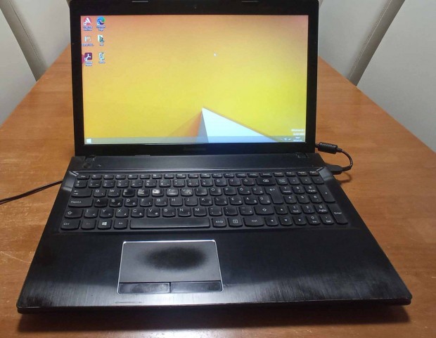 Lenovo G500 Fekete