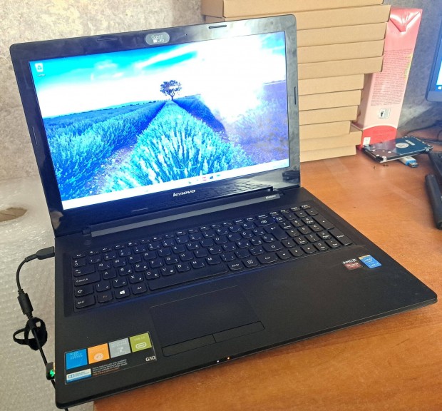 Lenovo G50 laptop (15,6/i5-G4/4GB/128SSD/Magyar/AMD)