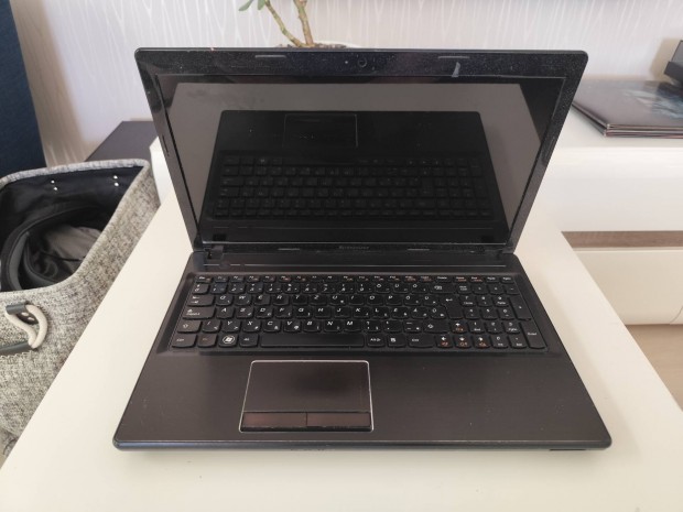 Lenovo G580 laptop i3 2348M 4GB RAM laptop